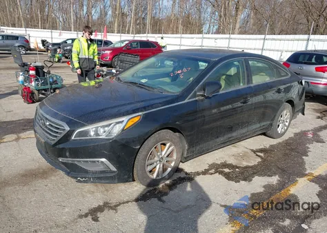 2015 Hyundai Sonata Se z USA, uszkodzony, nr VIN 5NPE24AFXFH238167